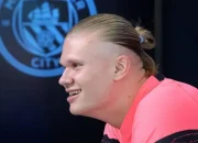 Erling Haaland in a press conference ahead of facing Copenhagen in the Champions League